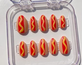 Hot Dog Press On Nails: Funny Food Fake Nail, Summer BBQ Manicure
