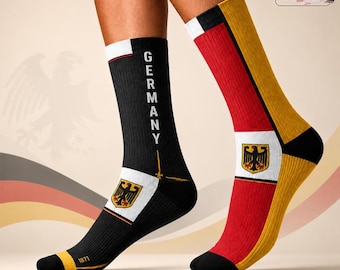 Personalisierte Fußball Cup 2026 Crew Socken, Benutzerdefinierte Deutschland Fußball Mannschaft Socke, World Tour Spieltag Fan Geschenk, Berlin Country Sports Socken