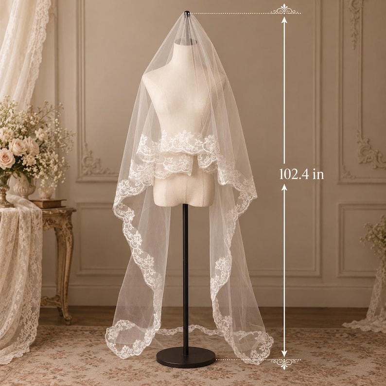 Voile de mariée cathédrale dentelle fleurs festonnées