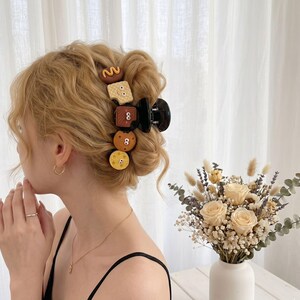 Metal Butterfly Tassel Hair Claw Clip for Women, Large Gold Shark Clip, Elegant Bow Hair Catch, Dainty Wedding Hair Accessories,Gift for Her