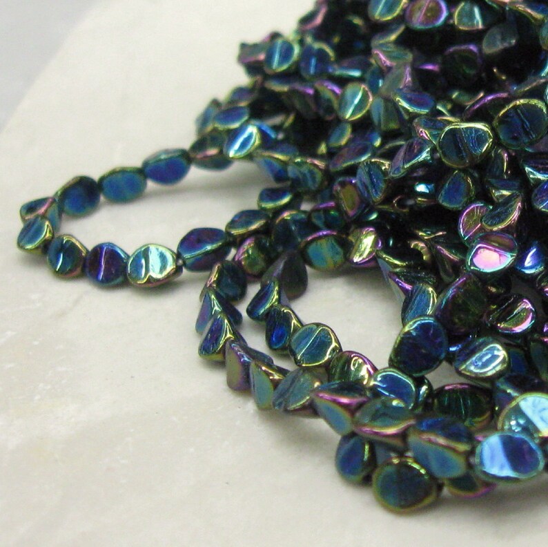 Vintage Iridescent Green Iris 5x4mm 3 Sided Glass Beads. 4 Dz. Etsy Canada
