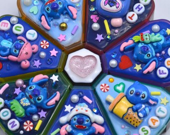 Pastillero de 7 días - Alienígena azul - Hecho a mano - Contenedor de suplementos médicos