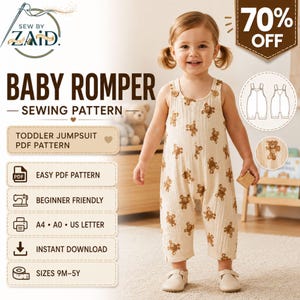 Puede incluir: Un niño pequeño con un pelele beige con un estampado de ositos de peluche marrones. La imagen incluye el texto "Baby Romper - Sewing Pattern" y "70% Off". El patrón es para tallas de 9 meses a 5 años.