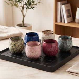 Mehrfarbige glasierte Keramik-Teetasse, Mini 150ml Trinkbecher im japanischen Stil, tolles Geschenk für Freunde, Geschenk für Zuhause und das Büro