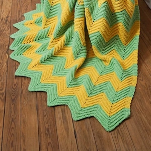 Minty Green and Soft Yellow Zig Zag Afghan / Vintage Crocheted Blanket 82&quot; x 72&quot;