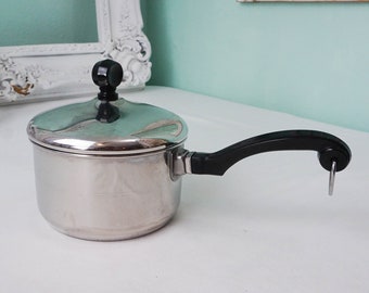 Farberware 1 Quart Sauce Pot with Lid / Vintage Stainless Steel Clad Cookware / Small Soup Pan / MCM Retro Kitchen Wedding Gift