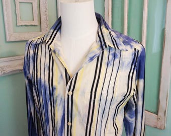 Rare Robert Graham Zen Shirt / Vintage Batik Tie Dye Blue and White Long Sleeve Men Boho Clothing