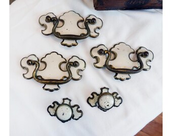 Set of Antique Knobs and Chippendale Dresser Drawer Pulls / Distressed White Vintage Hardware / Shabby Chic French Country Decor