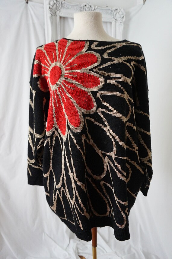 Oversized Black Sweater w BIg Flower in Red and M… - image 4