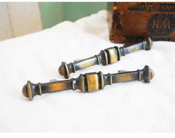 Pair of Two Drawer or Cabinet Handles Antique Bronze Finish / Ornate 70s Decor / Vintage Hardware Knobs Pulls / Furniture Restoration