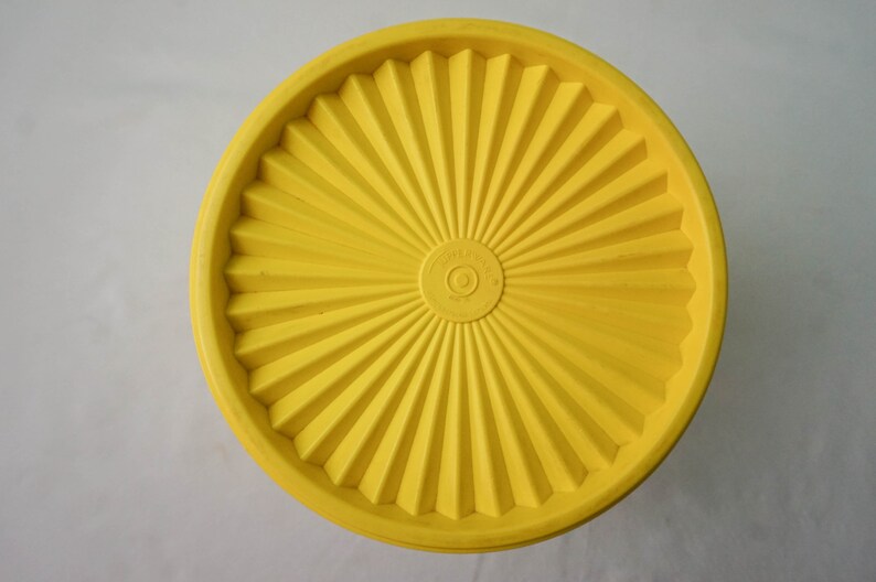 Bright Yellow Tupperware Servalier Canister / 1970s Modern Vintage / Kitchen Storage Retro Decor image 7