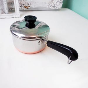 Revereware 1 Quart Sauce Pan with Lid / Vintage Stainless Steel Copper Bottom Cookware / Retro Kitchen Wedding Gift / Small Soup Pot