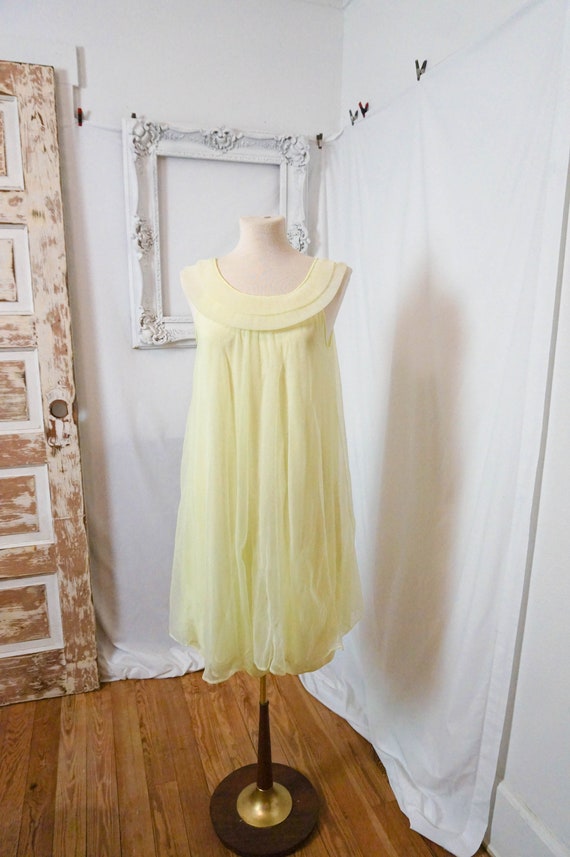 Sheer Yellow Vintage Nightgown  Women Sz S - image 2