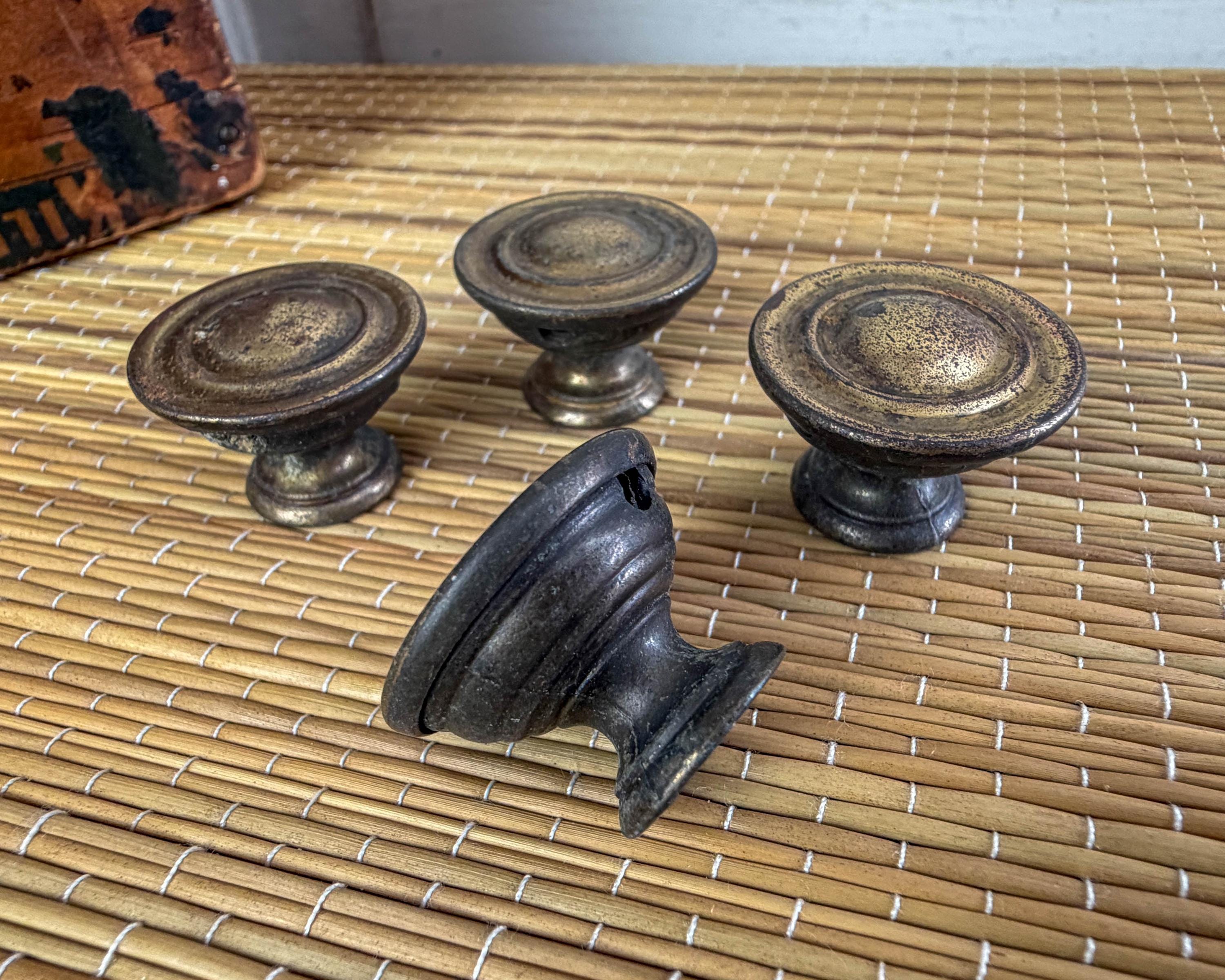 Set of FOUR Small Metal Antique Knobs / Bronze Round Drawer Handles / Cabinet Pulls / Vintage Hardware