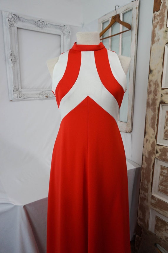 Mod 70s Orange and White Maxi Dress / 1970s Vinta… - image 3
