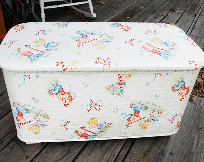 Large Vintage Toy Box Chest With Hinged Lid 1950s Vinyl Cute Etsy