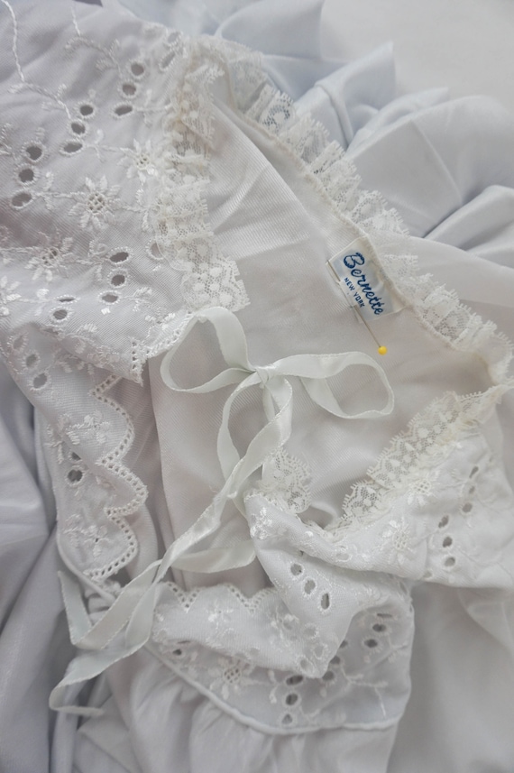 Satiny Sheer White Night Gown / Vintage Womens Li… - image 2