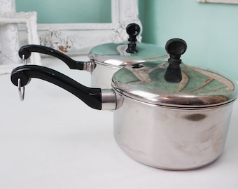 Farberware 2 Quart Sauce Pot with Lid / Vintage Stainless Steel Clad Cookware / 7" Soup Pan / MCM Retro Kitchen Wedding Gift