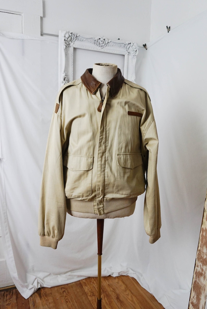 AVIREX Cotton Bomber Jacket with Leather Collar Vintage WWII Men Sz XL