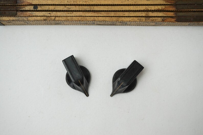 Two Small Bakelite Appliance Knobs / Vintage 40s 50s Hardware Etsy