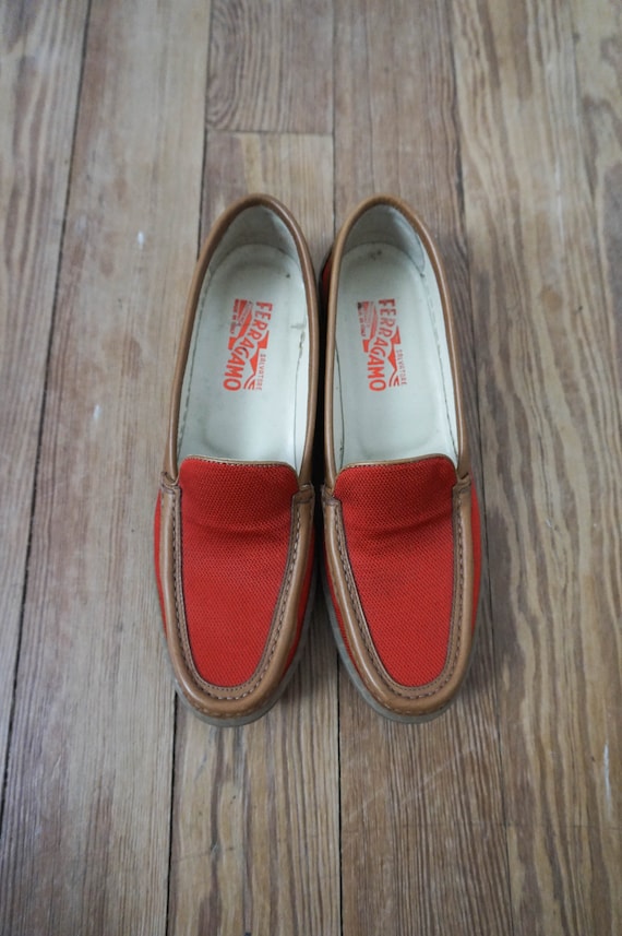 Red canvas best sale flats