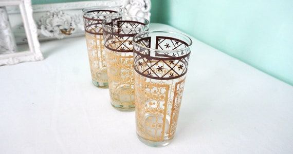Set of THREE 70s Tumbler Iced Tea Glasses / Vintage Printed Brown