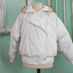 Obermeyer Down Puffer Down Ski Parka Jacket with Fur Collar / Vintage Women Sz 10 / Outdoor Winter Clothing