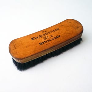 Wood Handled Horse Hair Boot Brush / Vintage Rustic Tools / Natural Bristle Shoe Polish Soft Brush