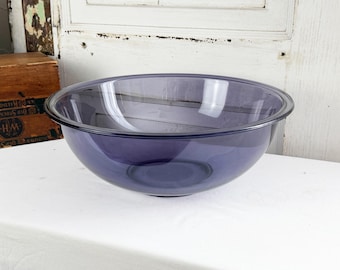 Huge Pyrex Amethyst 4 Liter Mixing Bowl / Vintage Blue Purple Large Glass Dishes / 70s Kitchen Bakeware / Rare Collectible Glass