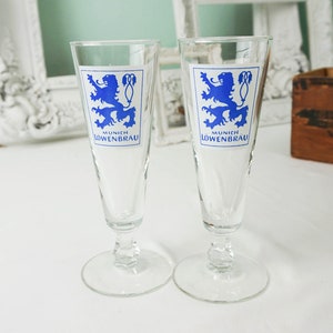TWO or THREE Lowenbrau Munich Beer Flutes / Vintage 80s German Barware Glasses