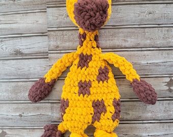 Handmade Crochet Giraffe Plush, Soft Chenille Baby Toy, Safari Nursery Decor