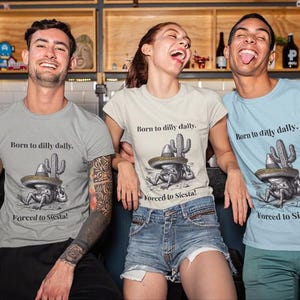 Camiseta clásica con cita personalizada Nacido para holgazanear Obligado a la siesta Camiseta con meme de rana sarcástica Regalo con texto personalizado B Canvas 3001 Suave imagen 16