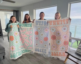 2026 Personalized Retro Beach Towel: Custom Name, Vibrant Colors, Funny Beach Towel, Summer Gifts, Smile & Flowers Beach Towel Gifts