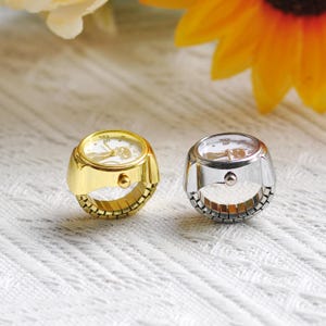 Lindo reloj de anillo con forma de gato, reloj pequeño para el dedo, correa elástica ajustable, regalo personalizado con nombre para cosplayer, mini reloj de cuarzo, regalo personalizado para ella.