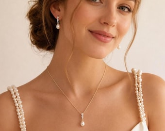 Pearl Bridal Jewelry Set, Freshwater Pearl Necklace Earrings Set,  Minimalist Wedding Jewelry Bridesmaid,Christmas Gift,Gift for Her,