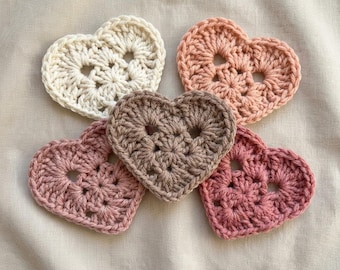 Beginner Crochet Heart Pattern, Easy Applique, Keychain, Brooch (PDF Download)
