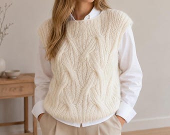 Patrón de chaleco de punto trenzado en PDF, patrón de suéter sin mangas, chaleco para mujer para usar en capas, chaleco trenzado suave, patrón de punto de nivel intermedio