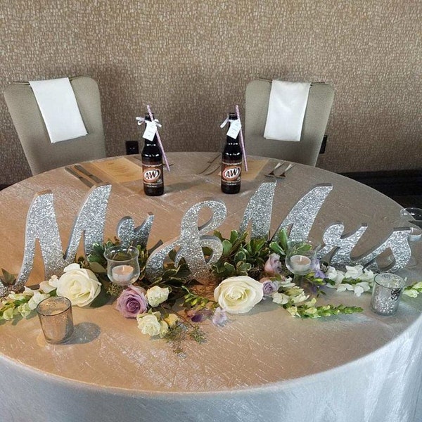 7" Wooden Mr and Mrs sign, Gold and Silver Glitter, Wedding Decor, Wedding, Mr & Mrs
