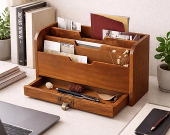Organizador de correo de madera vintage, caja de almacenamiento de escritorio con cajón, soporte rústico para artículos de oficina.