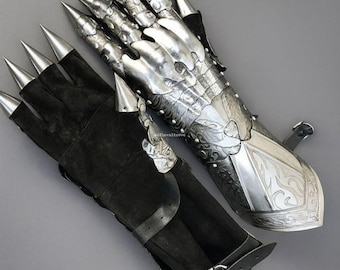 Medieval Nazgul Etching Gauntlet Gloves Set | Gothic Knight Armor Gloves Pair for Cosplay LARP Reenactment & Halloween Costume