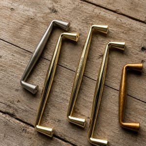 Antique Brass Cabinet pulls handles/Modern Vintage Drawer pulls/Brushed Gold Kitchen Cabinet Pulls/Bathroom Vanity Cabinet Knobs & Pulls