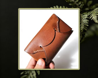 Smile Flap Card Holder Cutting Die, DIY Minimalist Leather Wallet, Curved Flap Credit Card Pouch, Slim Pocket Card Case, Craft Tool