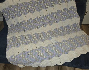 Manta afgana de ganchillo con diseño de espiga y doble punto