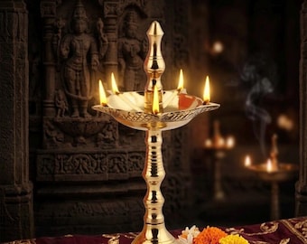 Royal Messing Diya Lampe | Traditionelle indische Pooja Raumaltar Dekoration