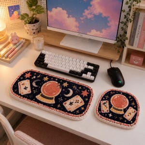Textured Punch Needle Wrist Rest Set, Artisanal Keyboard and Mouse Mat Duo for Ergonomic Workspace Comfort