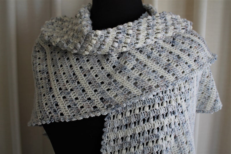 Crochet Pattern Bobbly Connections Shawl image 6