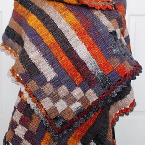 Crochet Pattern Stripy Entrelac wrap using a simple tunisian stitch and a standard crochet hook. image 2