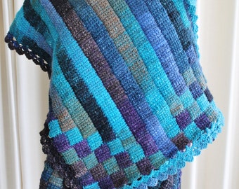 Crochet Pattern - Stripy Entrelac wrap using a simple tunisian stitch and a standard crochet hook.