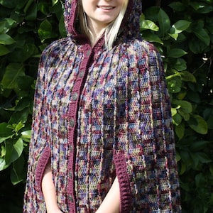 Crochet Pattern Ridged hooded cape. image 1