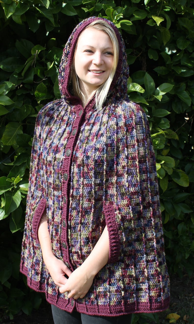 Crochet Pattern Ridged hooded cape. image 1